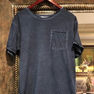 Elongated Mens  T Shirt with Pocket